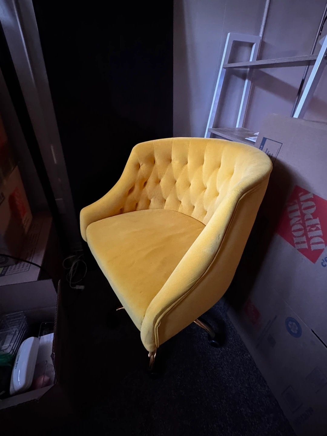 Yellow Velvet Tufted Task Chair - photo 2