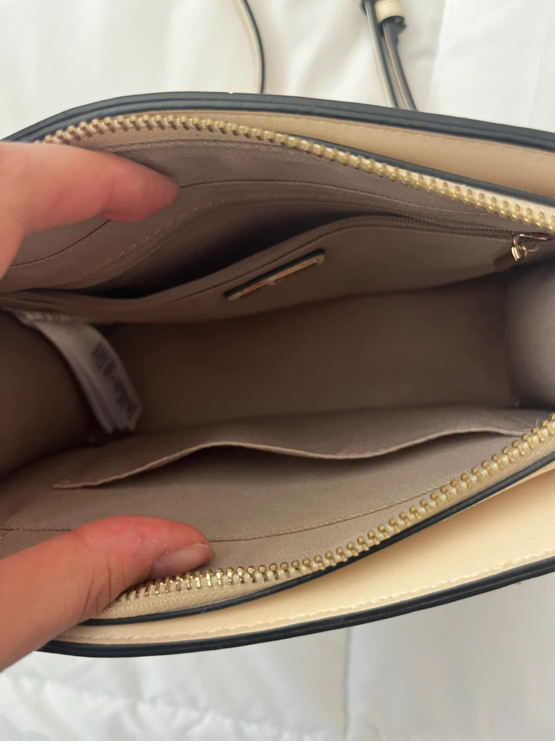 ALDO Cream Handbag with Gold Accents - photo 3