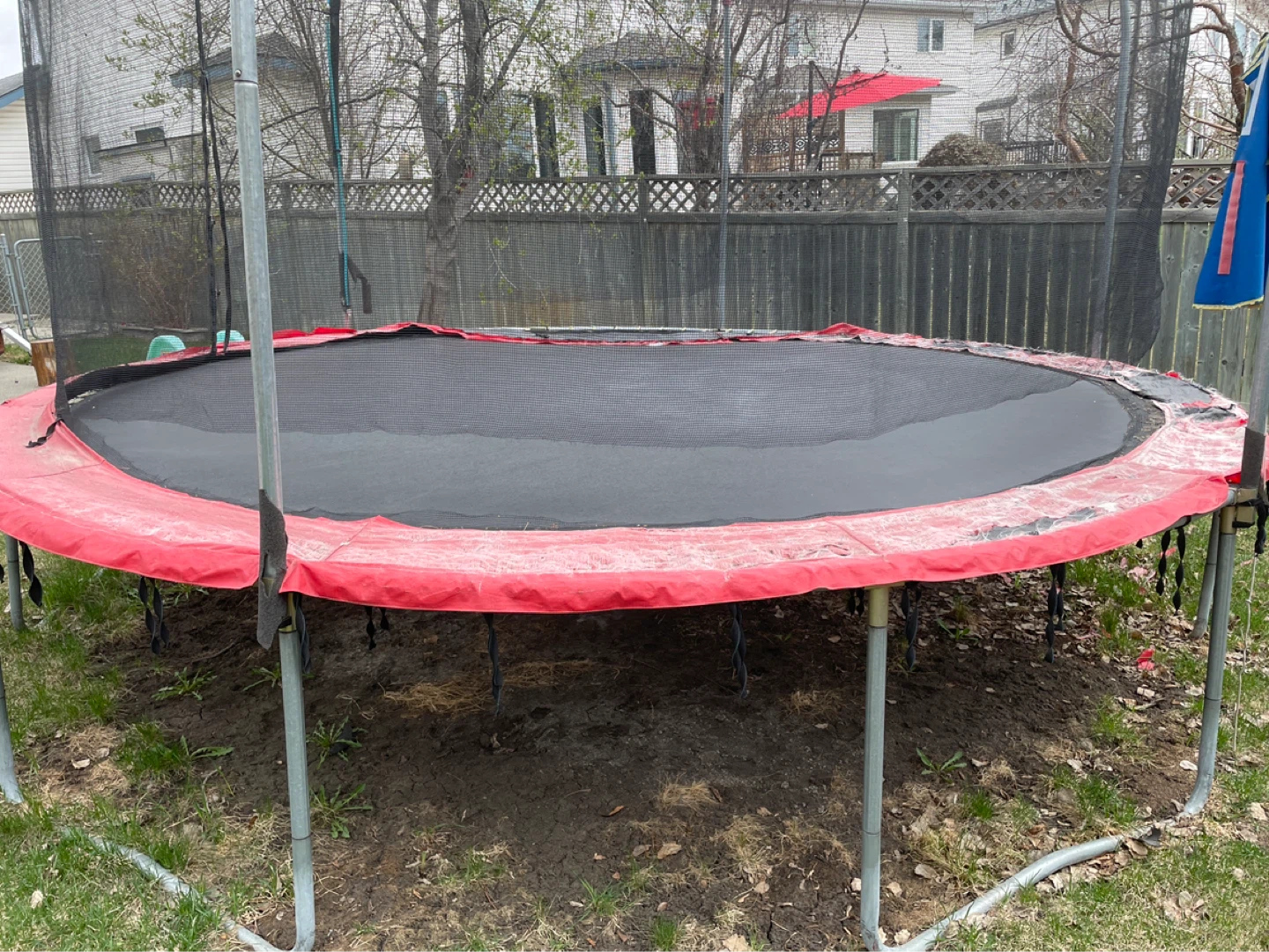 15ft Round Trampoline - photo 3