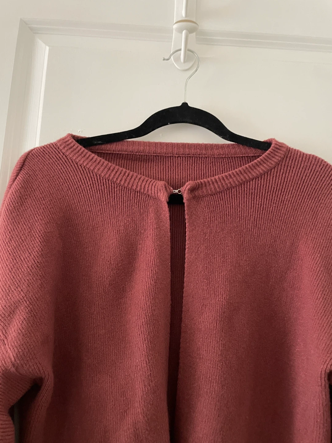 Rose coloured cardigan with jewelled sleeve details - photo 2