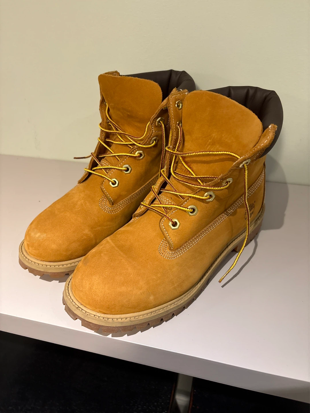 Timberland Classic 6-Inch Boots
