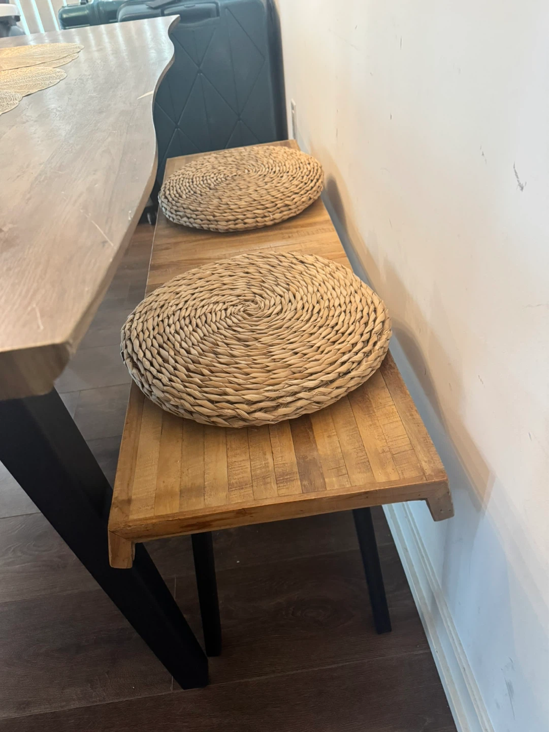 Structube Dinning table & bench - photo 5