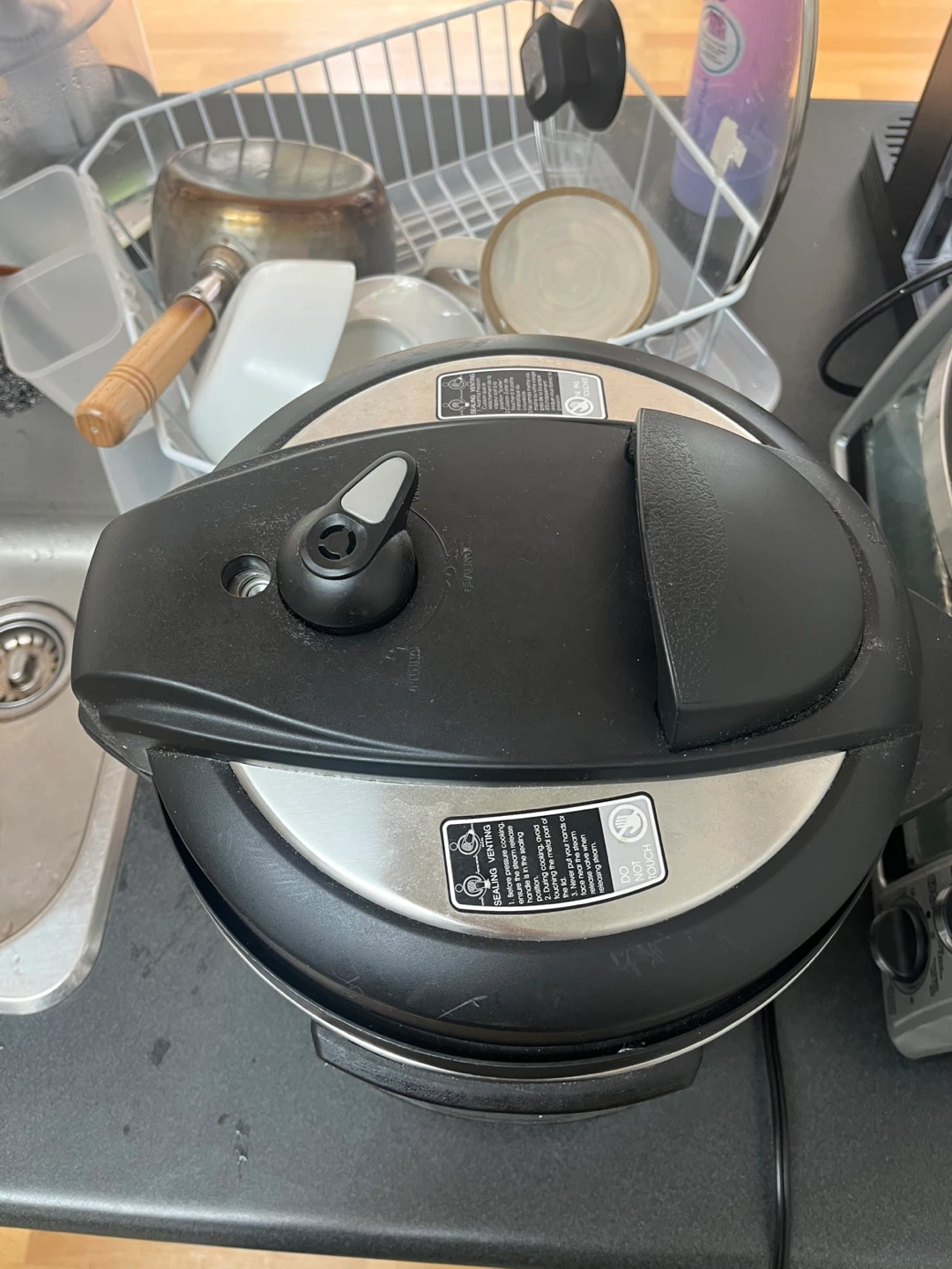 Instant Pot IP-Lux 6-Quart Electric Pressure Cooker - photo 3