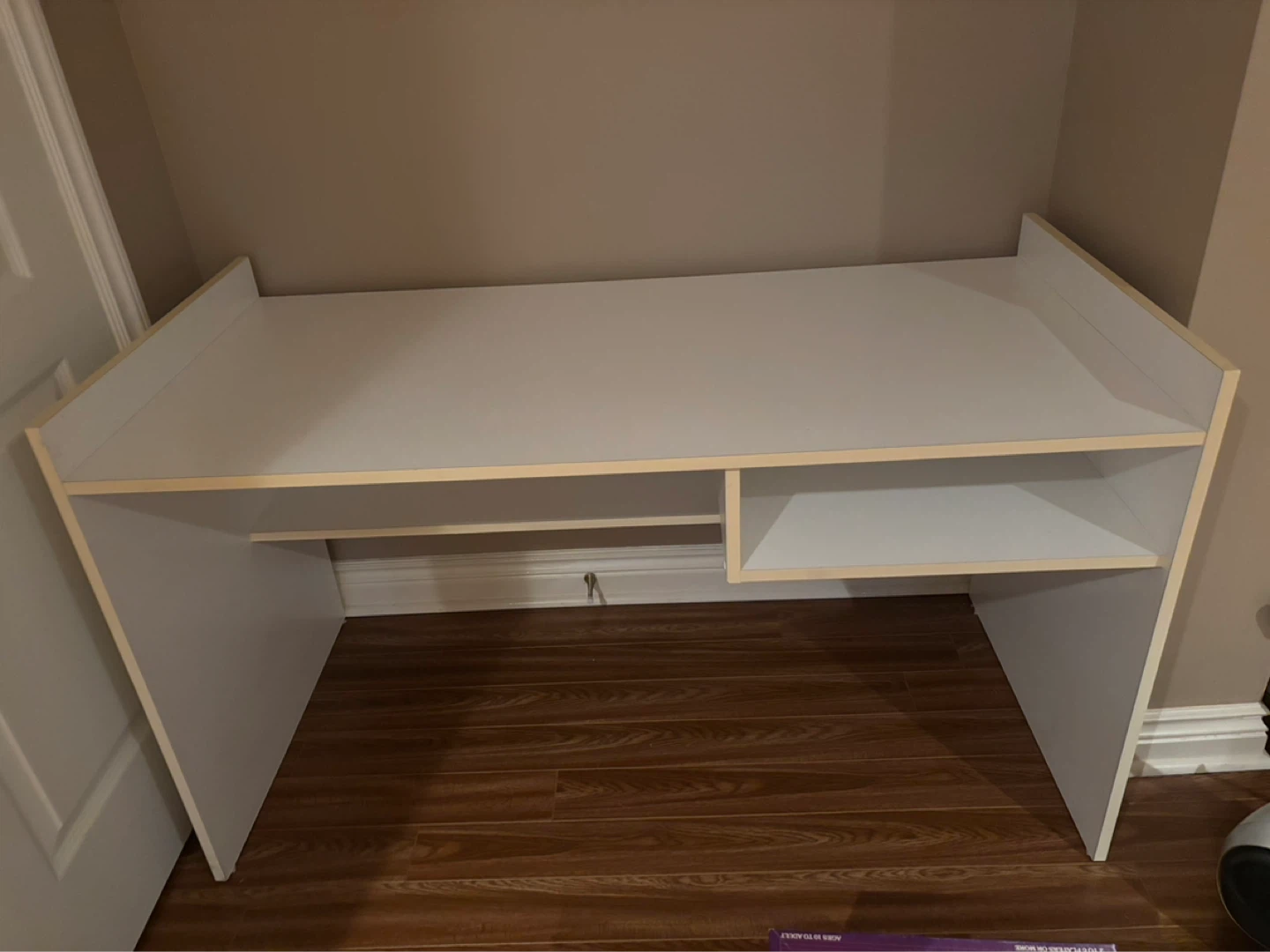 White Modern Desk with Shelving