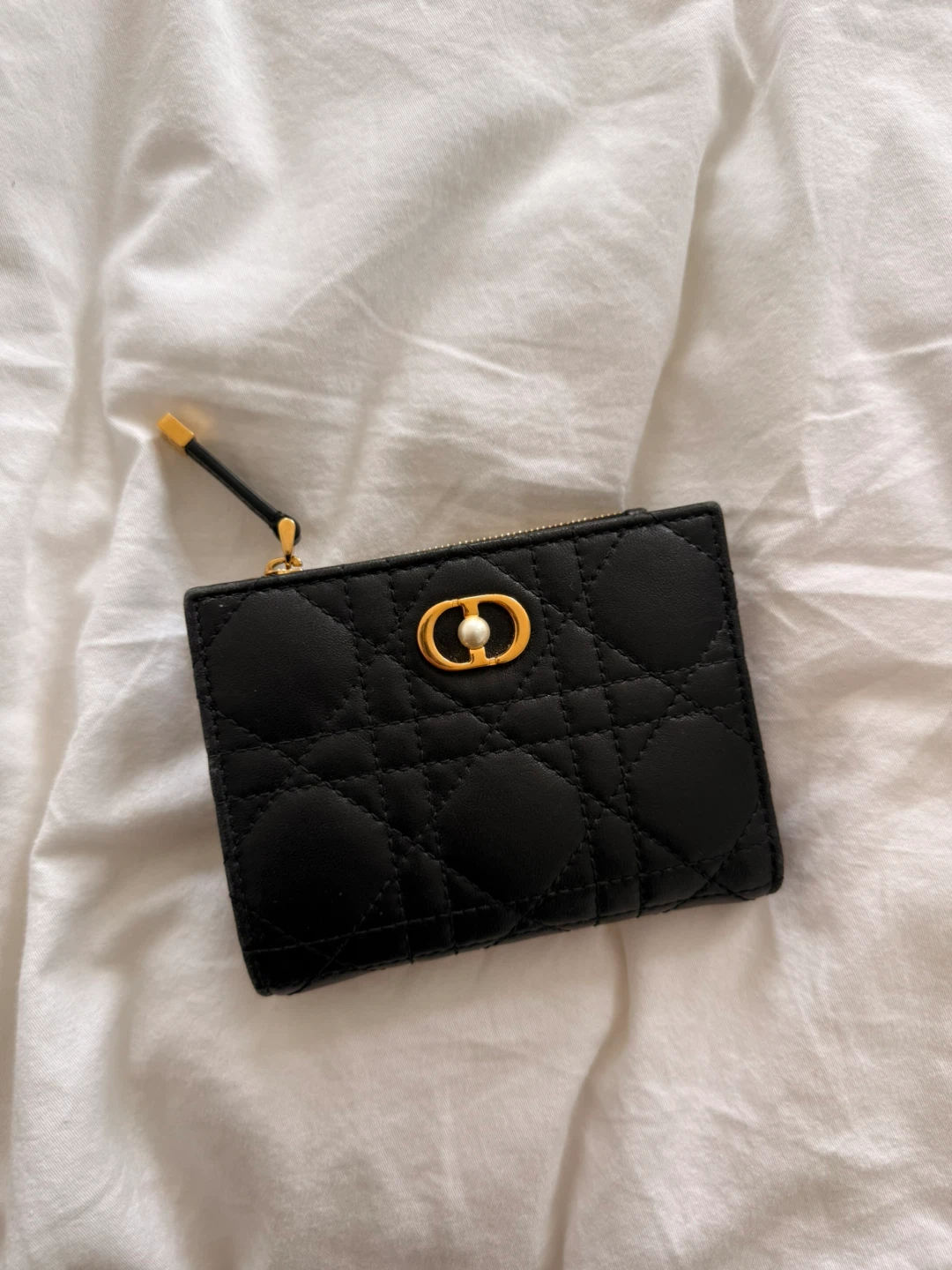 Dior Women's SLOY Medium Wallet - Black