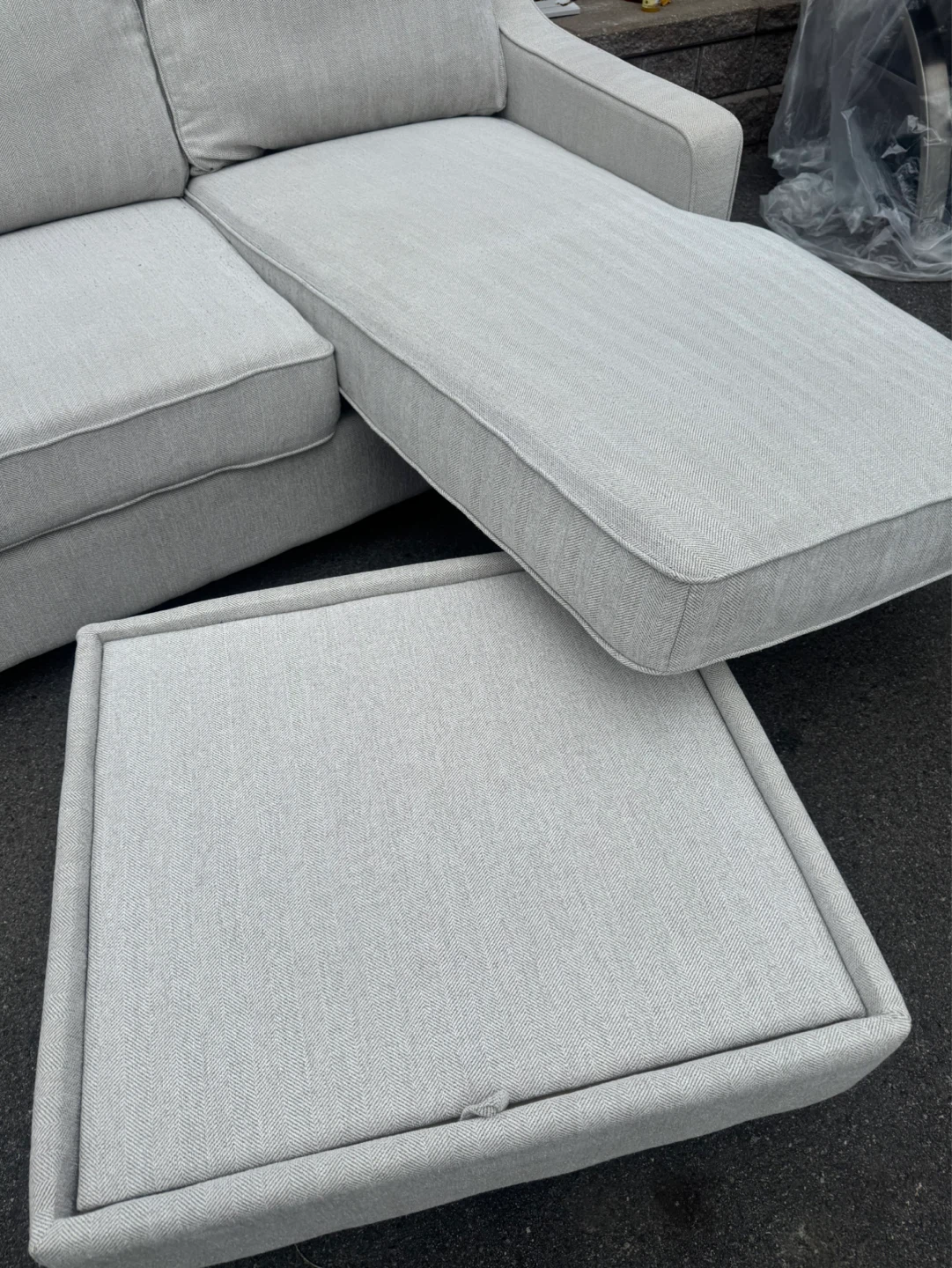 Light Grey Sectional Sofa with Chaise - photo 5