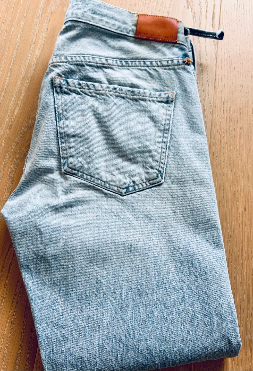 Citizens of Humanity Emerson Slim Boyfriend Jeans Light Wash