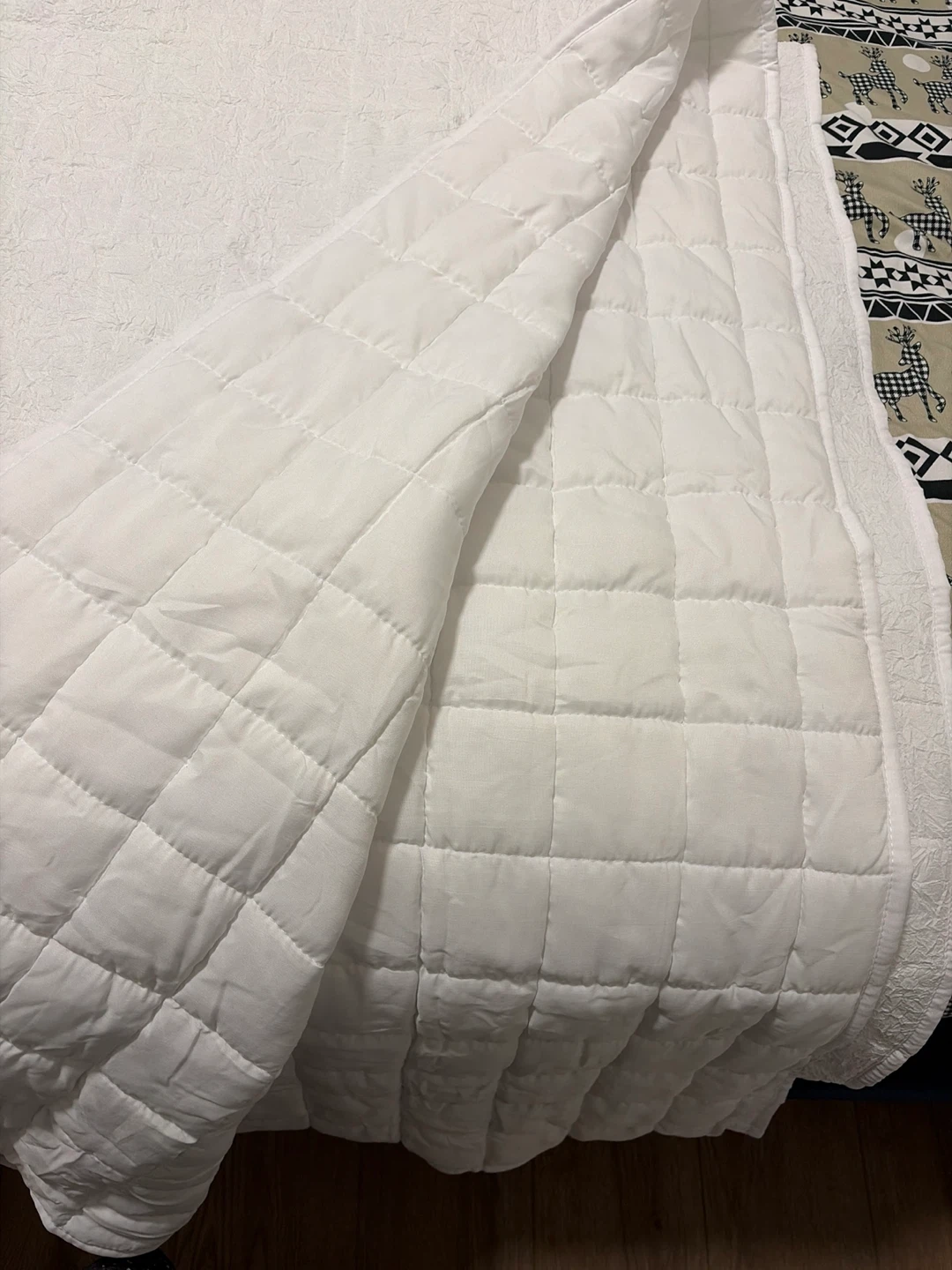 White Quilted Bedspread/Coverlet / duvet - photo 2