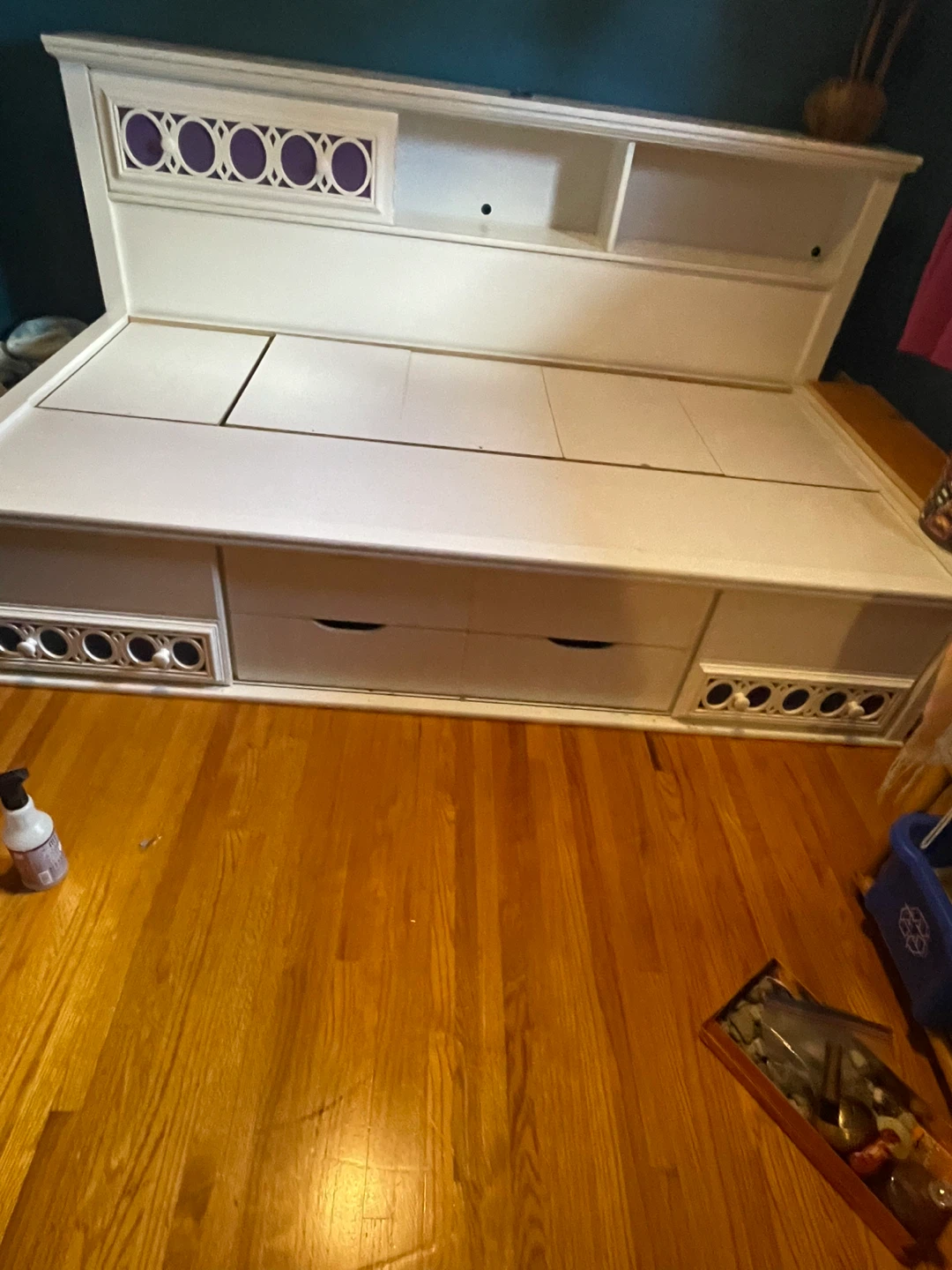 White Storage Bed with Headboard - photo 3