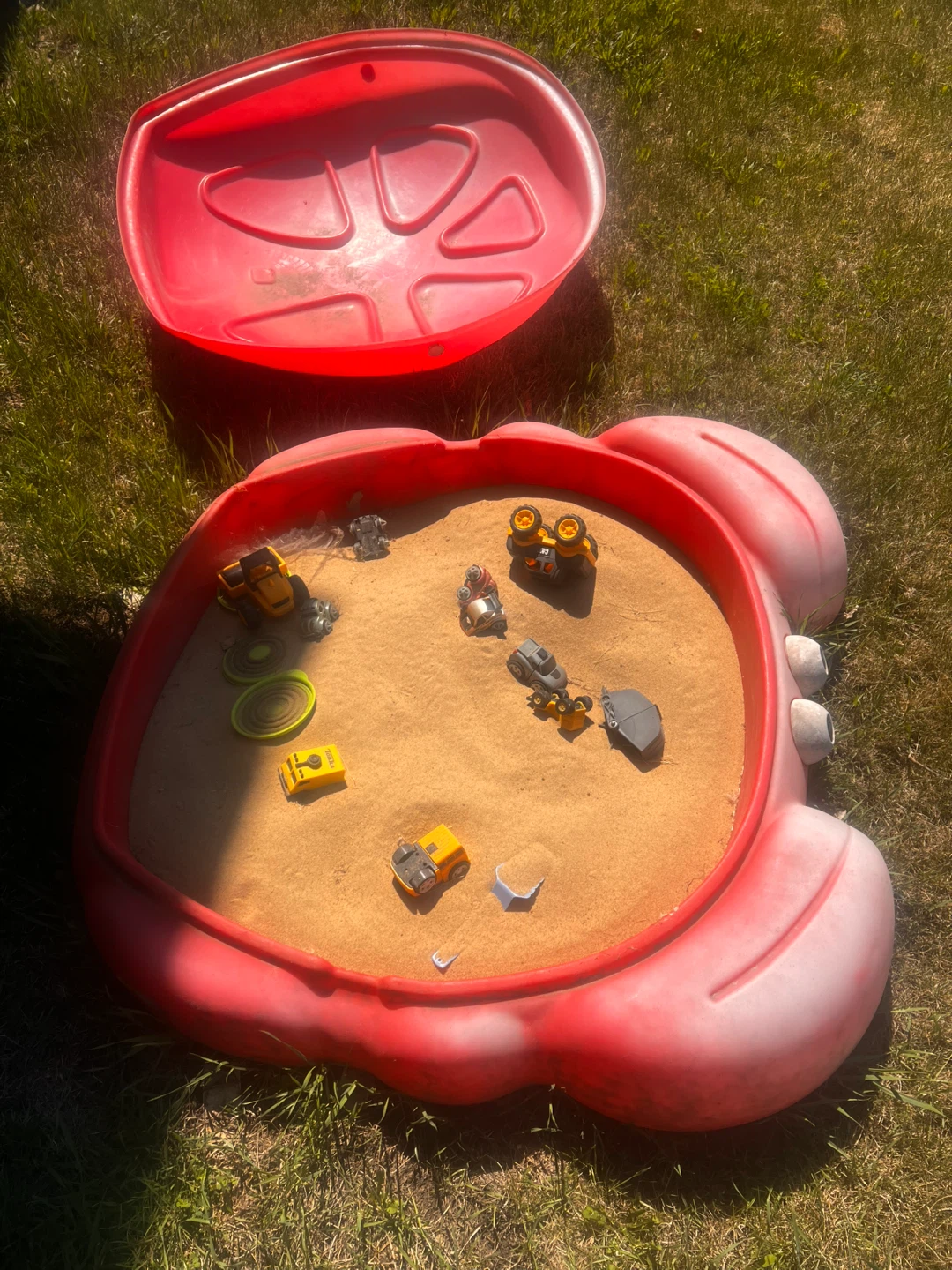 Red Turtle Sandbox with Lid - photo 4