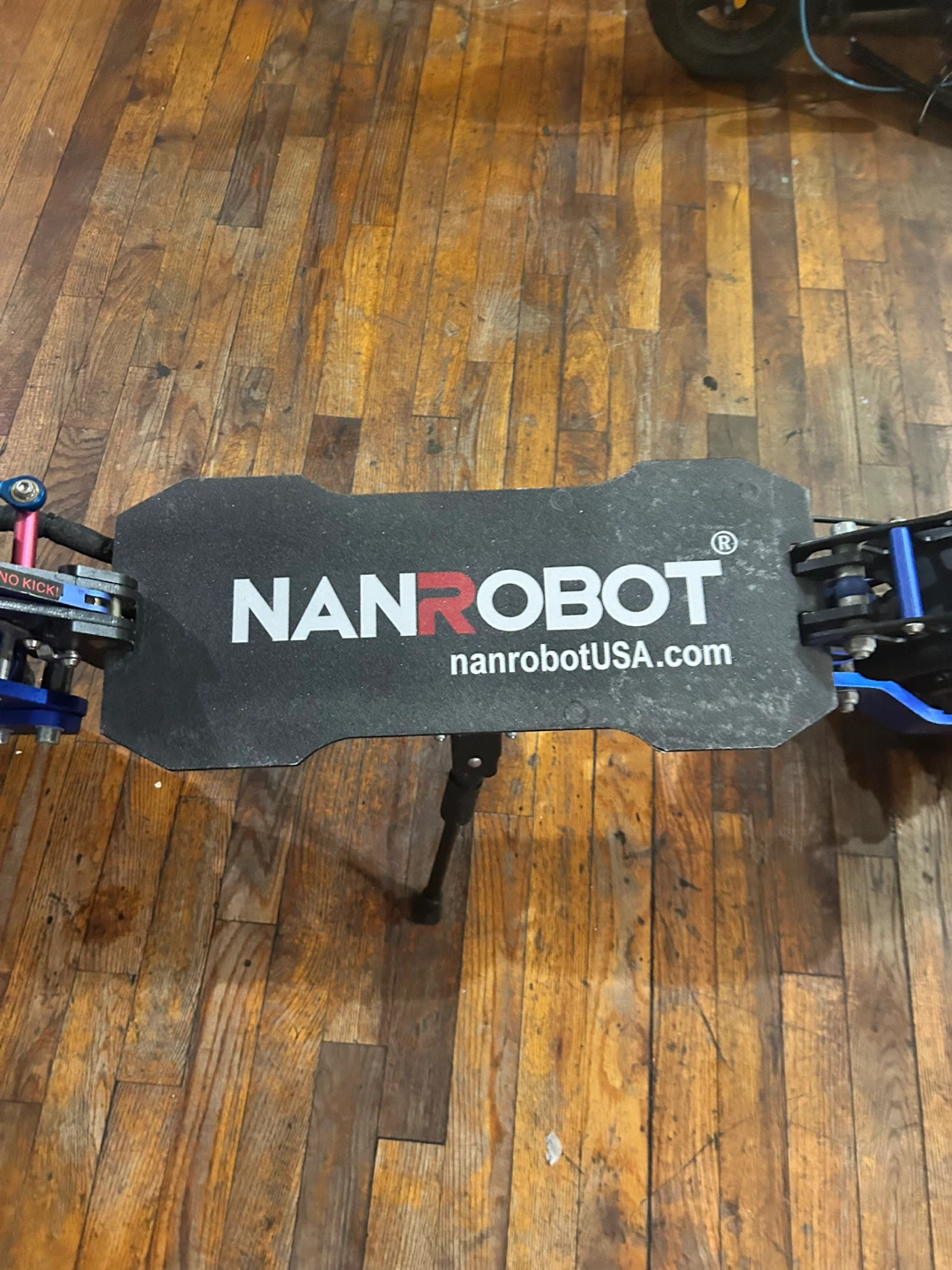 NANROBOT Electric Scooter with charger and key - photo 4