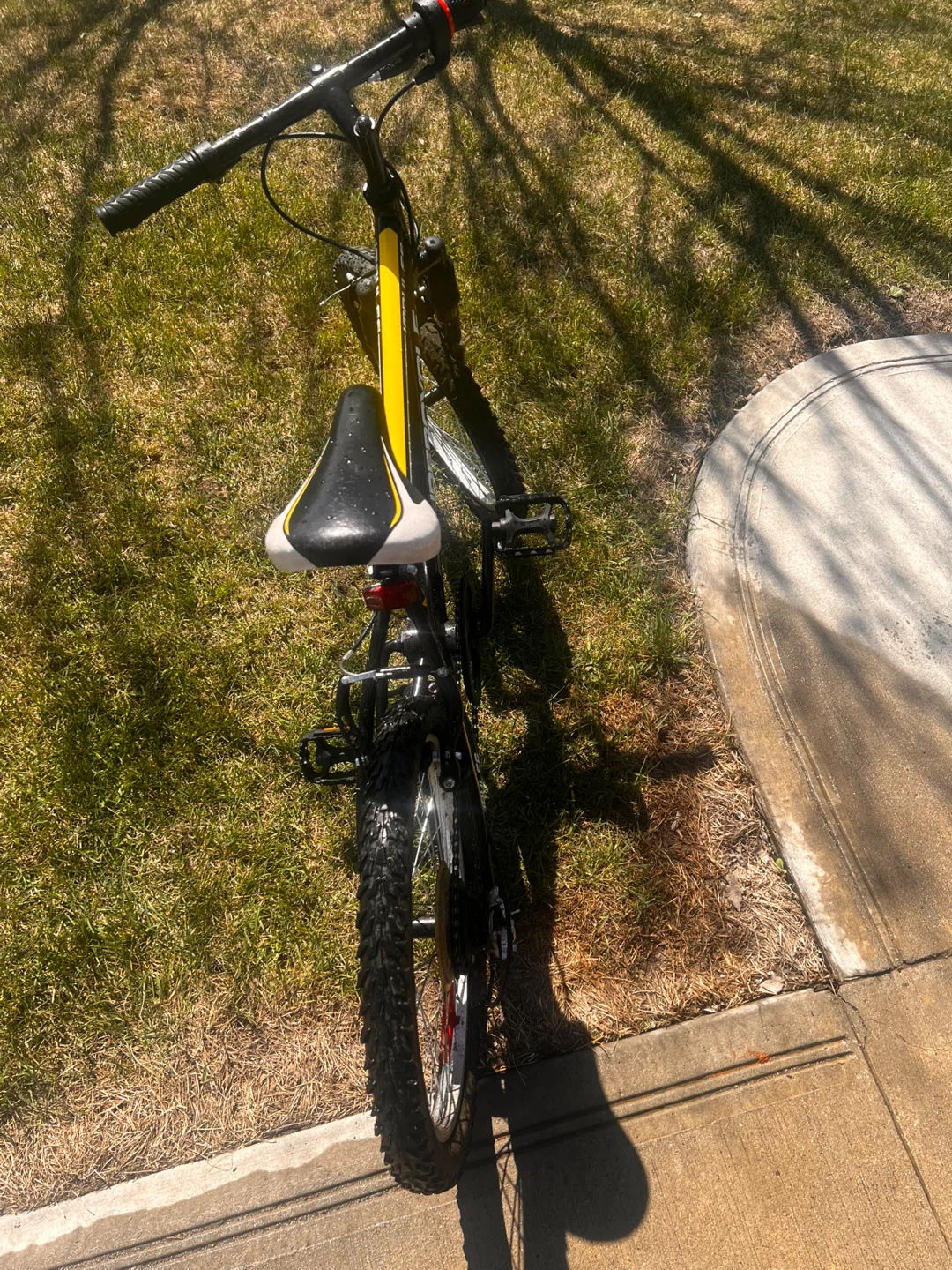 Supercycle Impulse Kids Bike - Black and Yellow - photo 3
