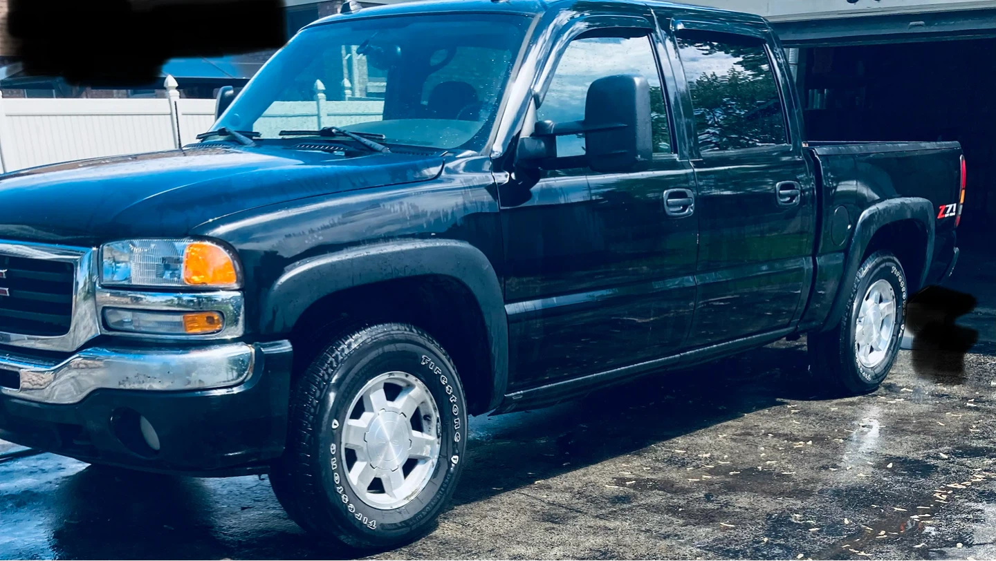 Black GMC Sierra 1500 Z71 Off-Road Pickup Truck - photo 5