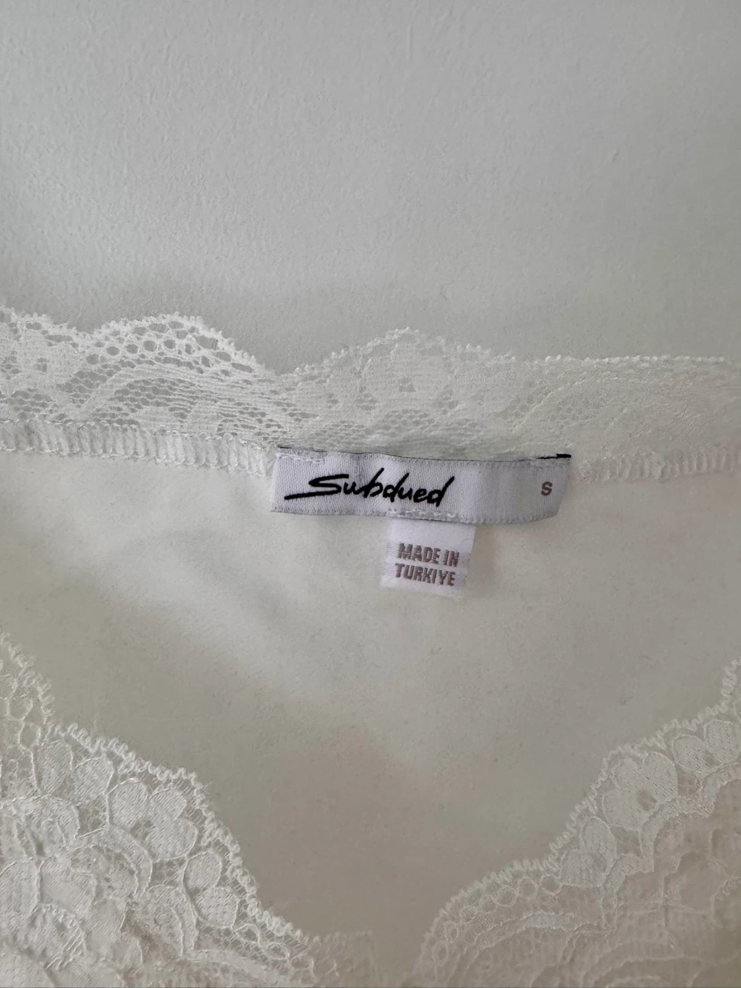 Subdued White Lace Trim Cami - Size S - photo 3
