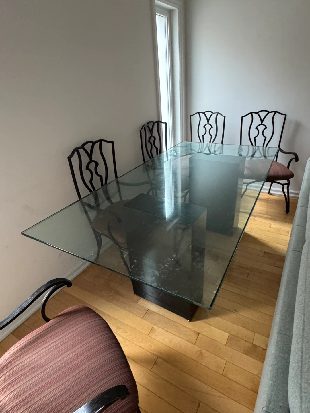 Glass Dining Table with Black Pedestal Base