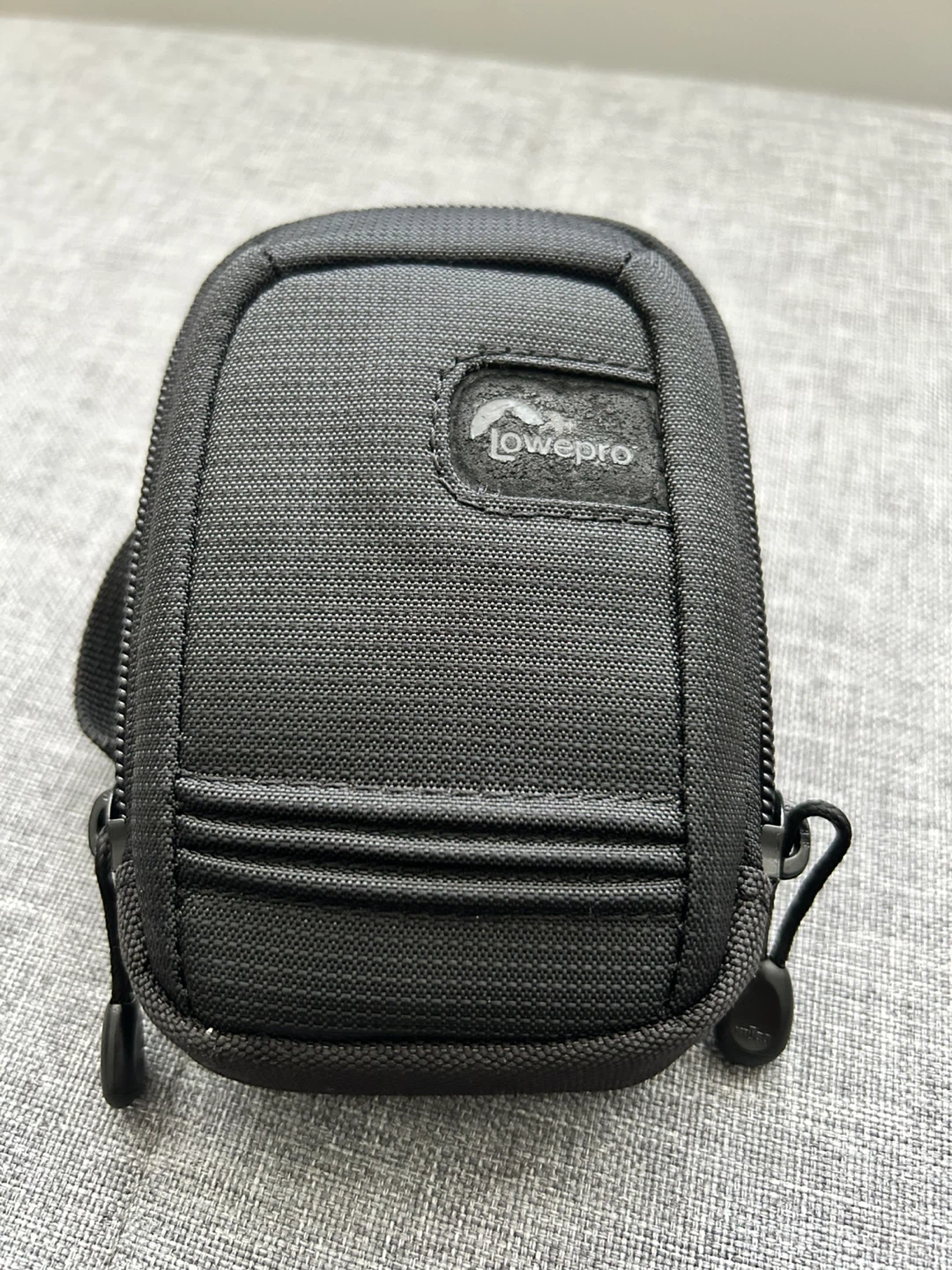 Lowepro Black Compact Camera Pouch Bag - photo 2