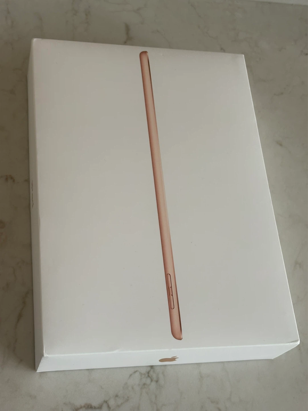 Apple iPad Rose Gold 6th Generation - photo 2