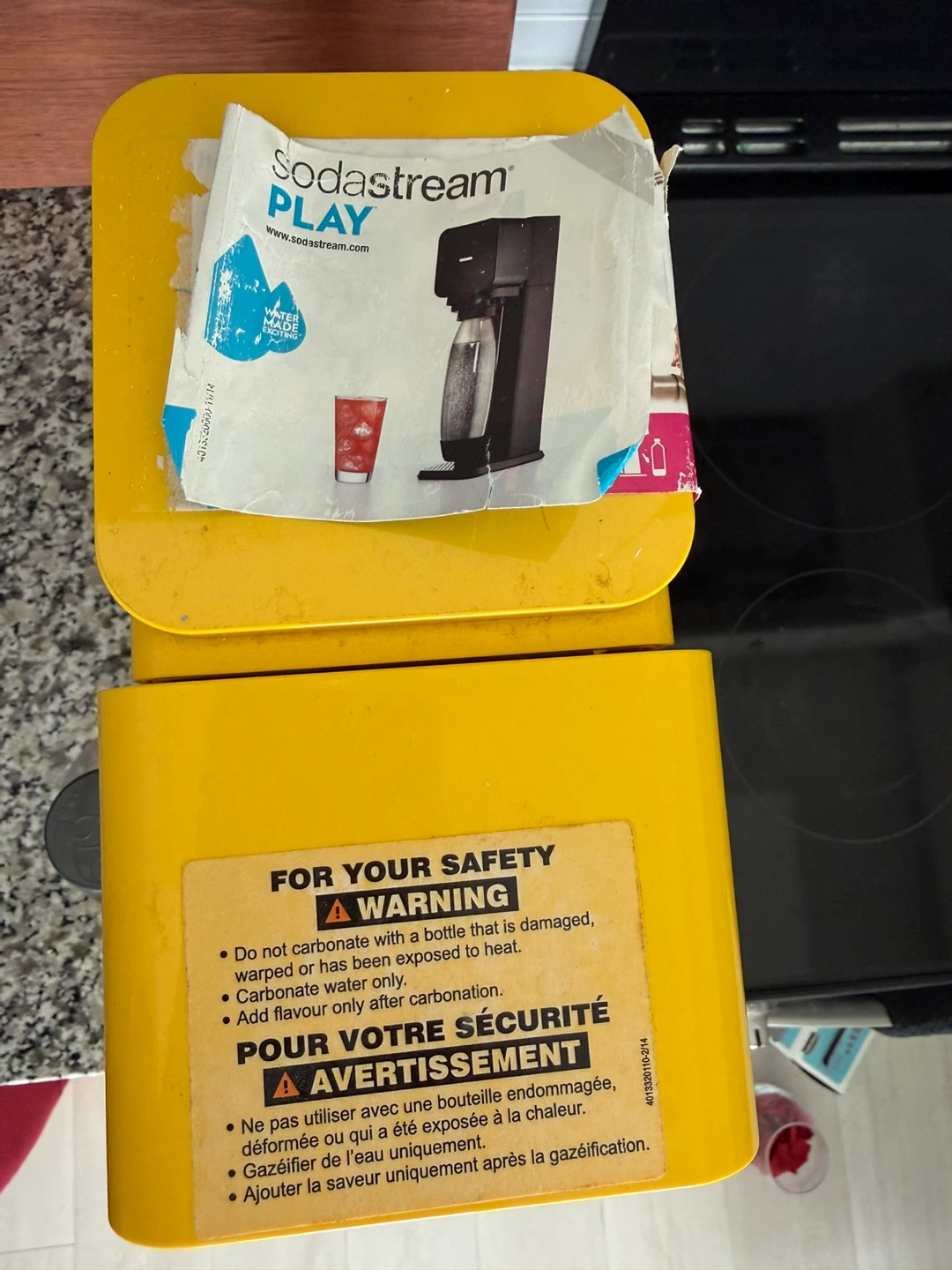 SodaStream PLAY Sparkling Water Maker - Yellow - photo 2