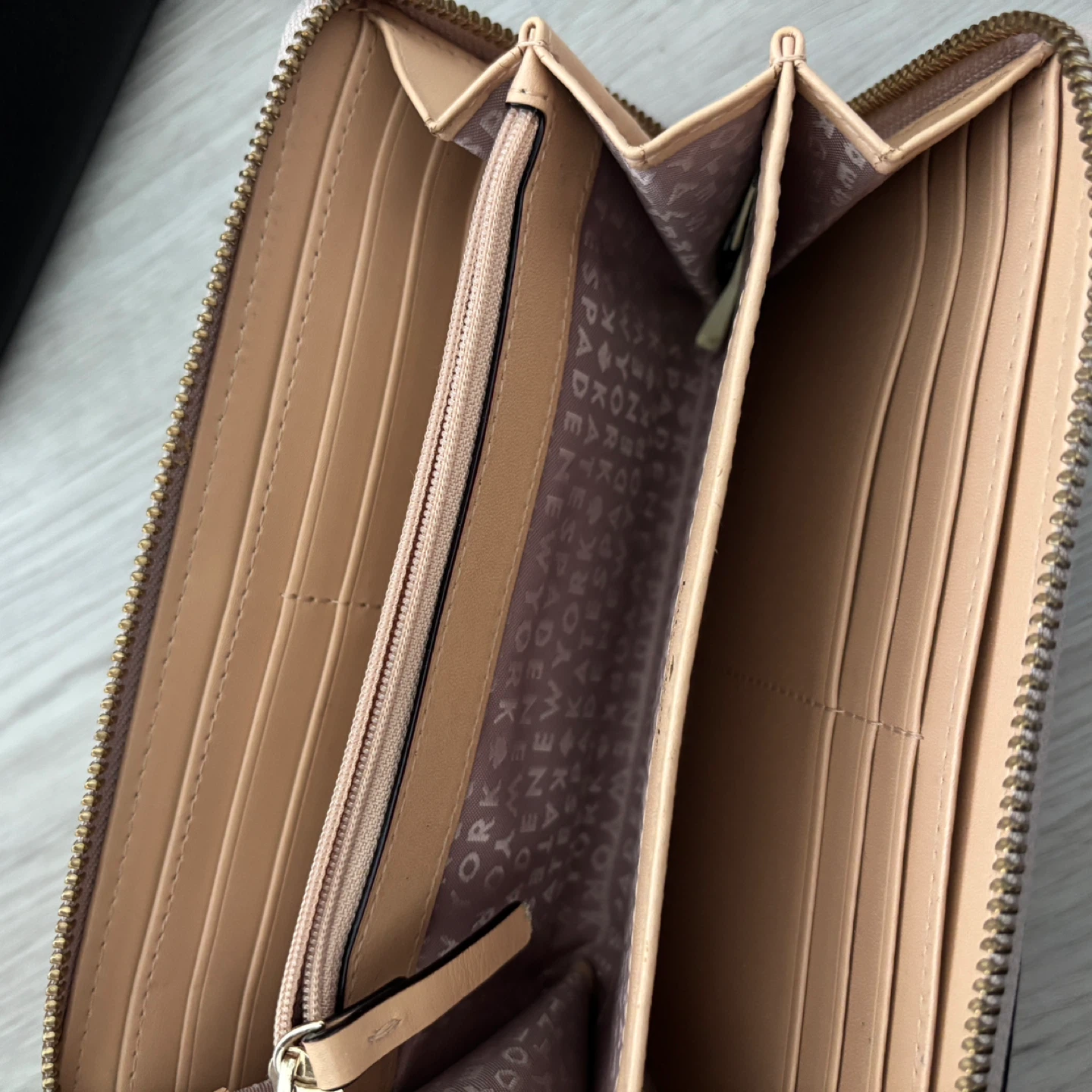 Kate Spade Taupe Zip Around Bifold Wallet - photo 3