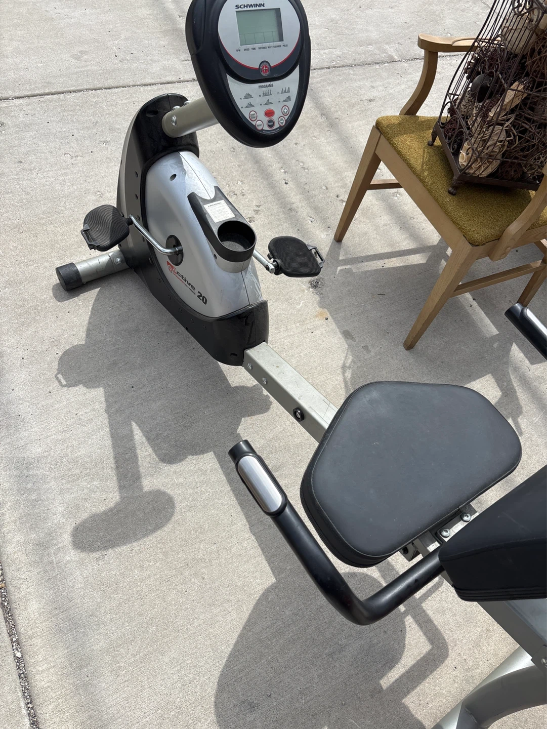 Scwinn exercise bike still works needs batteries