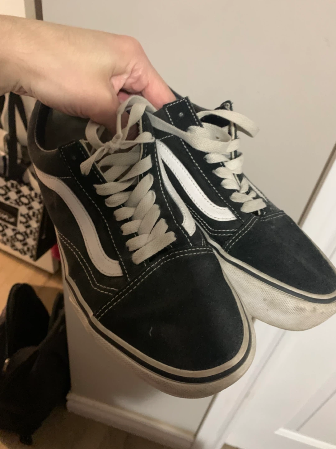 $5 vans
