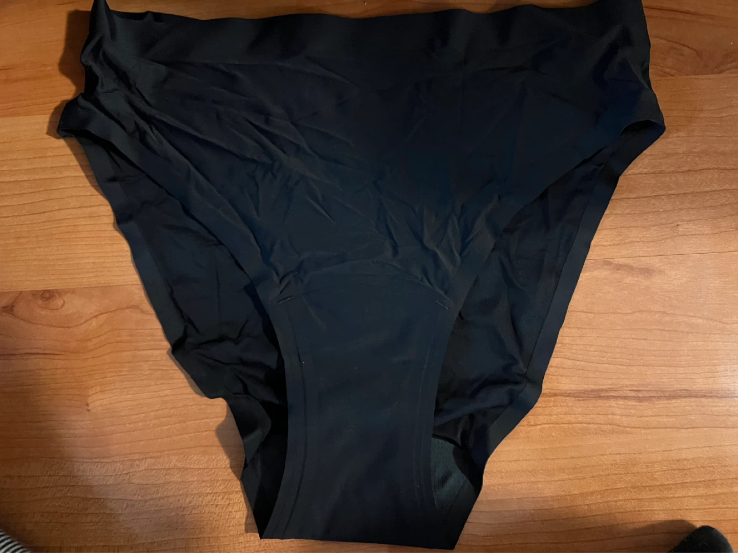 Knix Women's Black Seamless Briefs