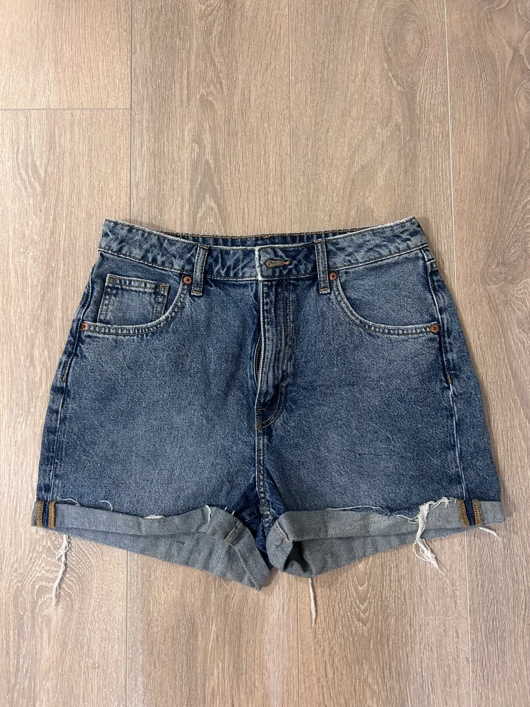 DIVIDED by H&M Denim Shorts - Size 8