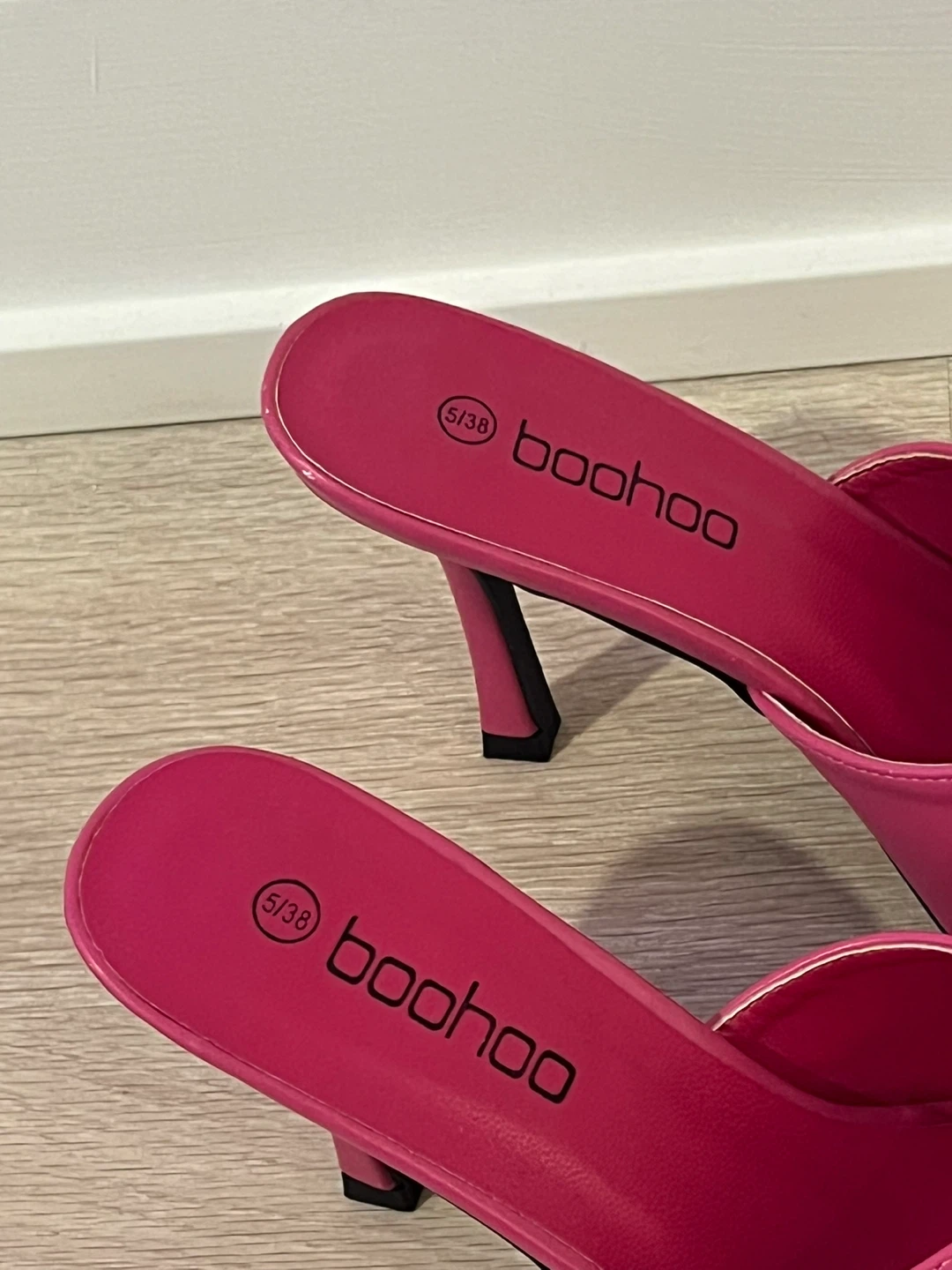 Boohoo Women's Pink Heeled Mules Size 5 (38) - photo 5
