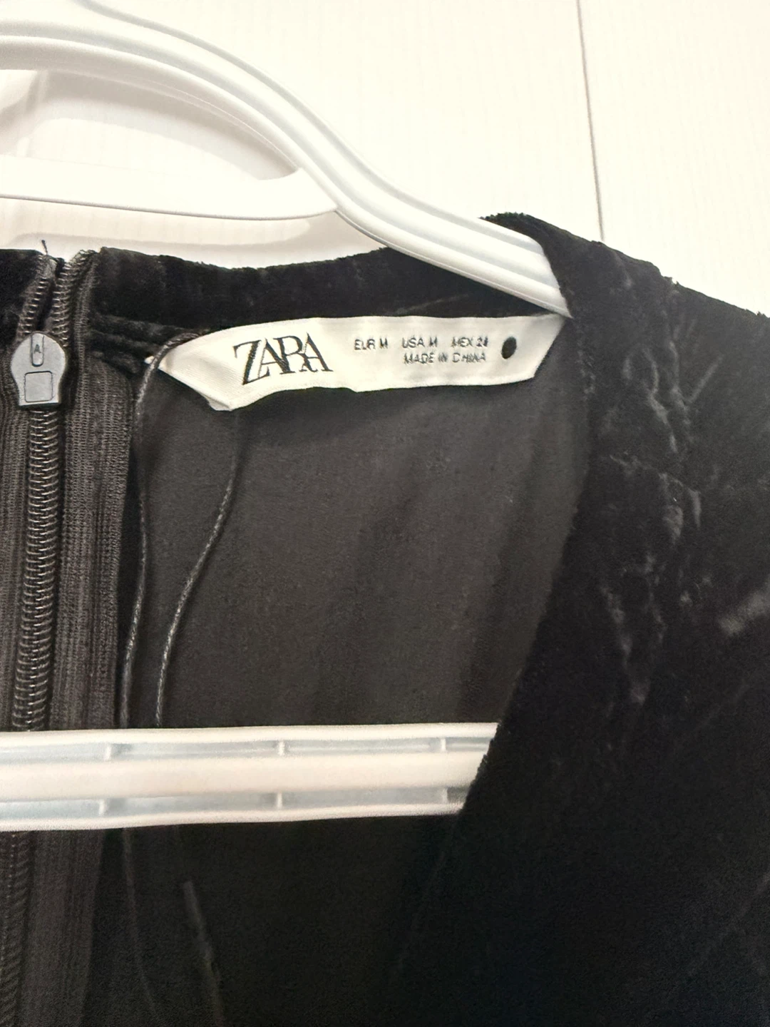 ZARA Black Velvet Sleeveless Dress Size M - photo 2