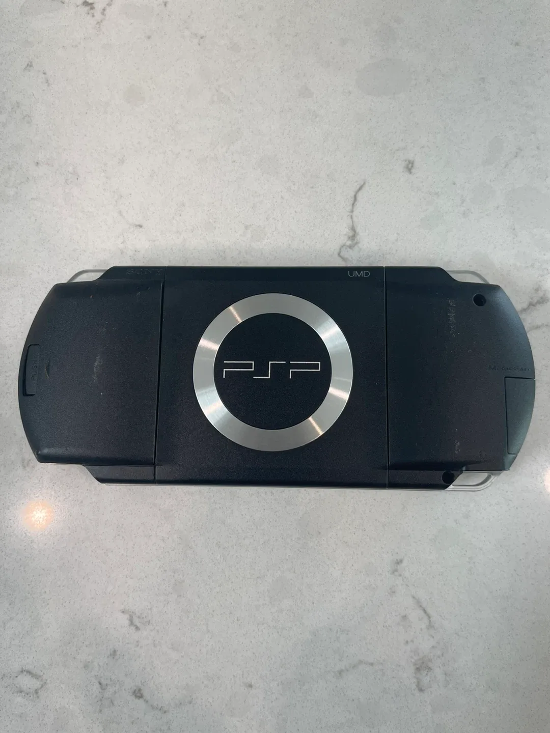Sony PSP Gaming Console with 5 Games and Case - photo 4