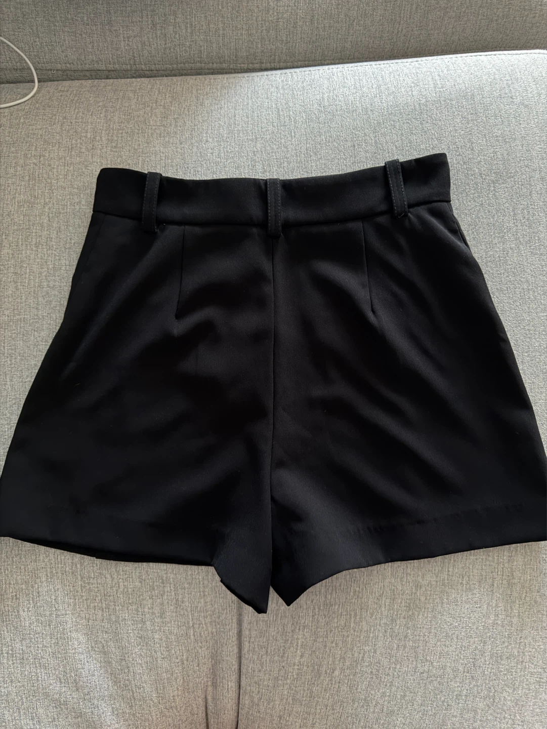 Black Zara shorts - photo 2