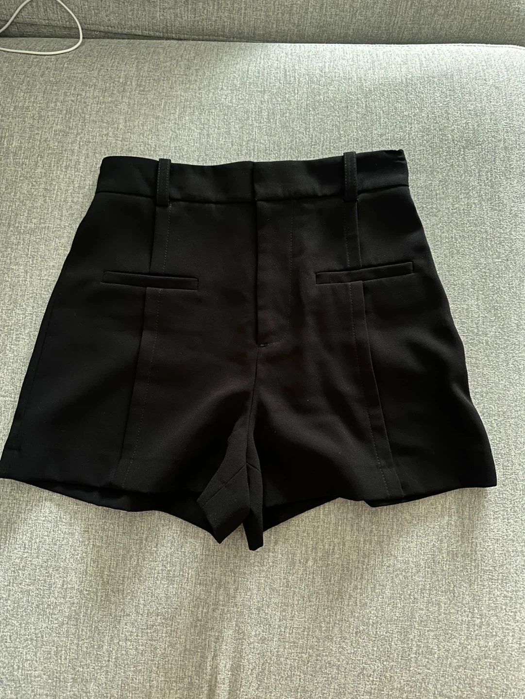 Black Zara shorts