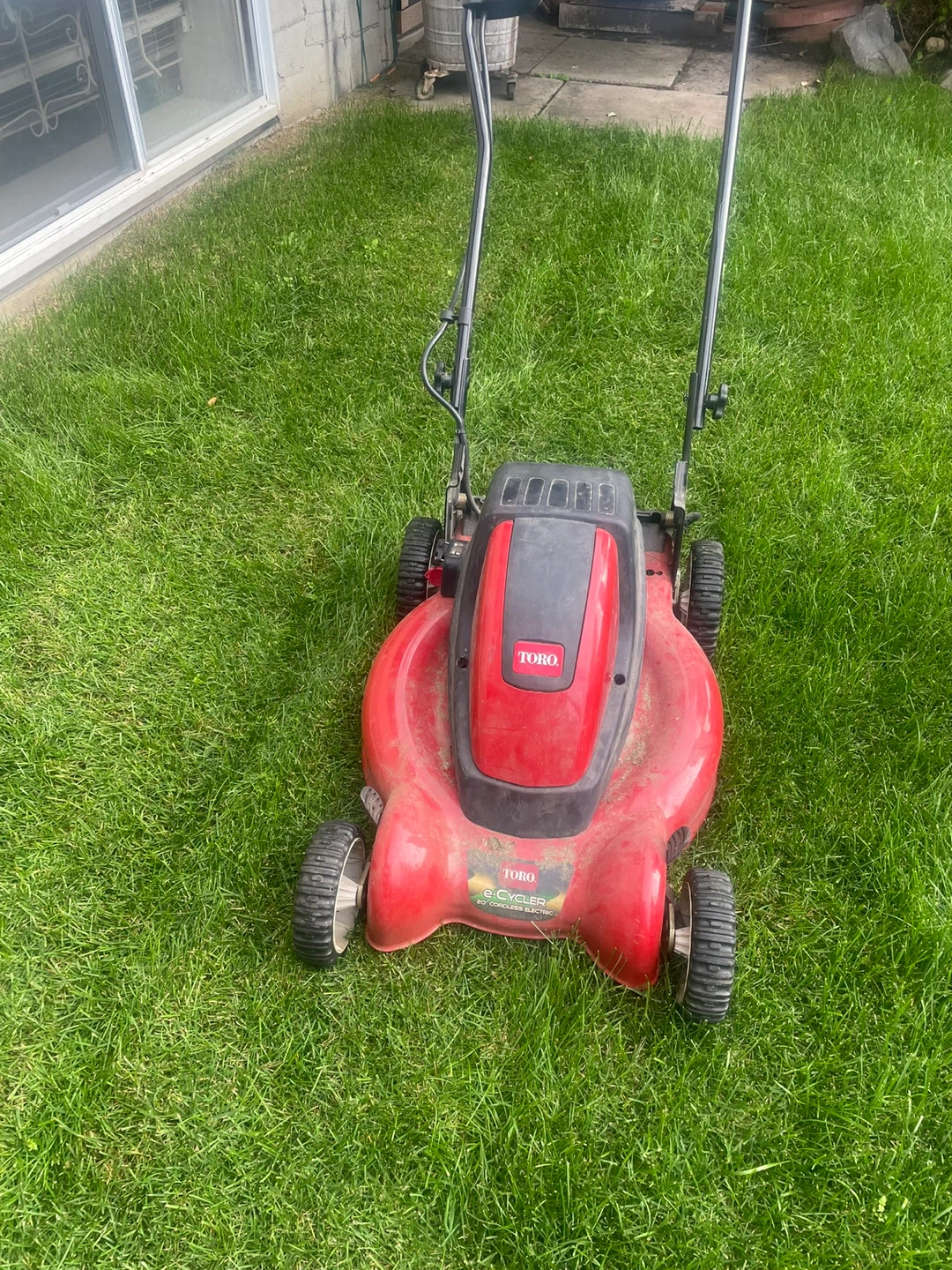Toro e-Cycler Electric Lawn Mower - photo 3