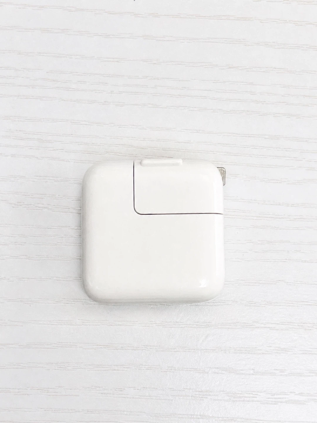 Apple 12W USB Power Adapter