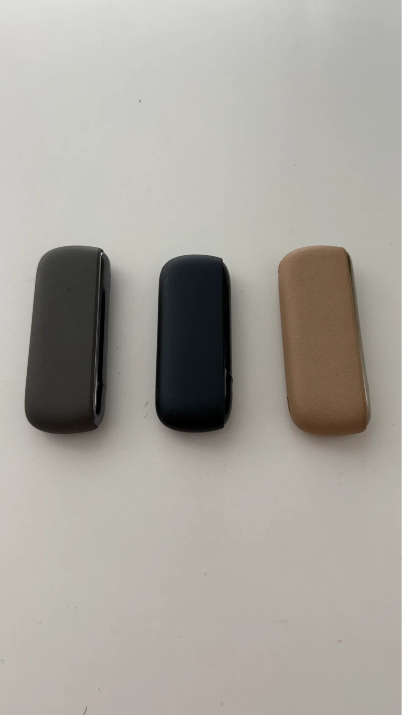 IQOS Iluma Pocket Charger and Holder Set (all for 30 $) - photo 2
