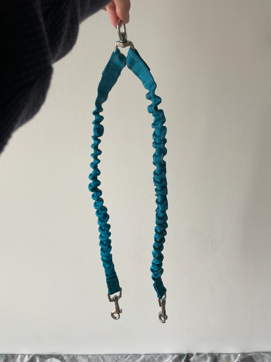 Double Dog Leash Coupler