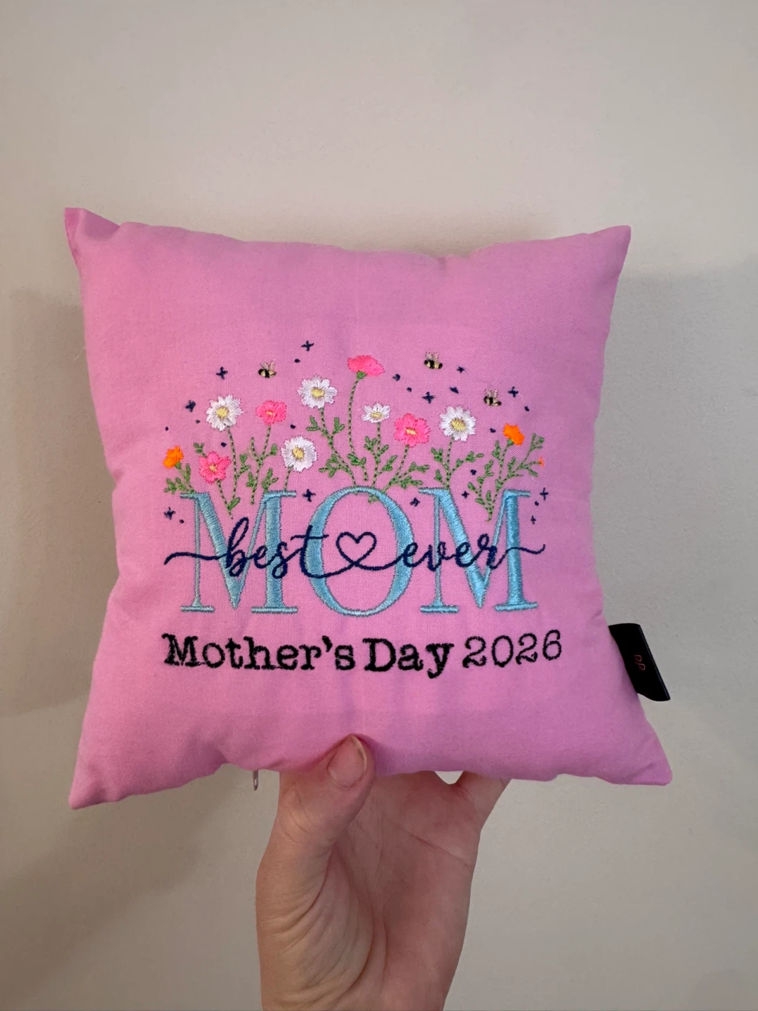 Decorative "Best Mom Ever" Pillow - photo 2