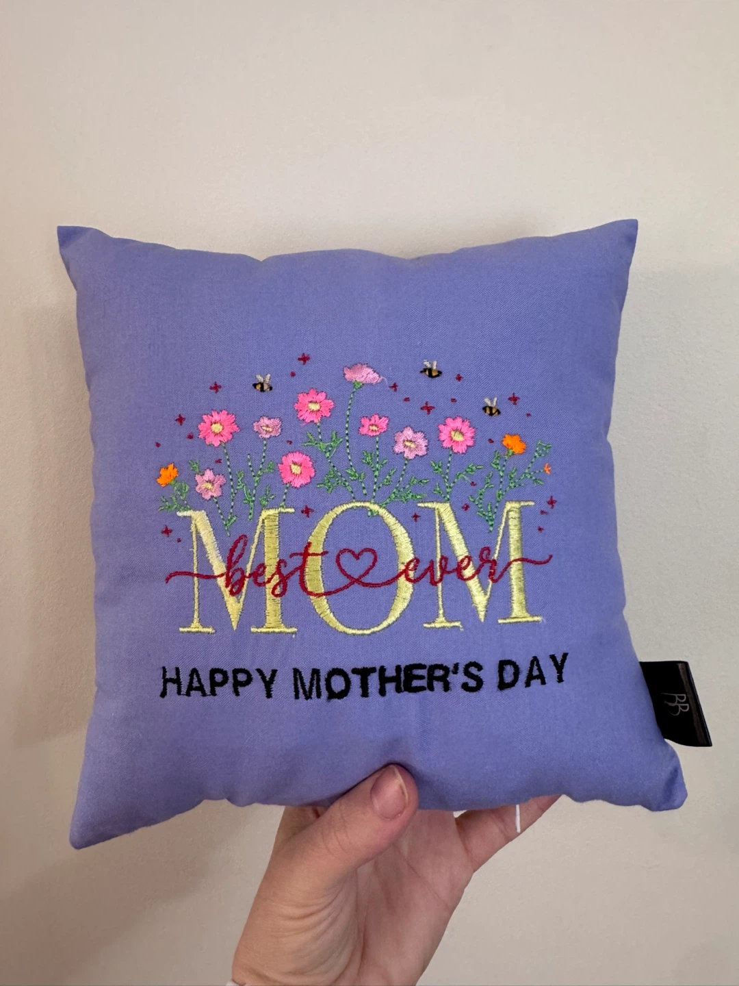 Decorative "Best Mom Ever" Pillow - photo 5