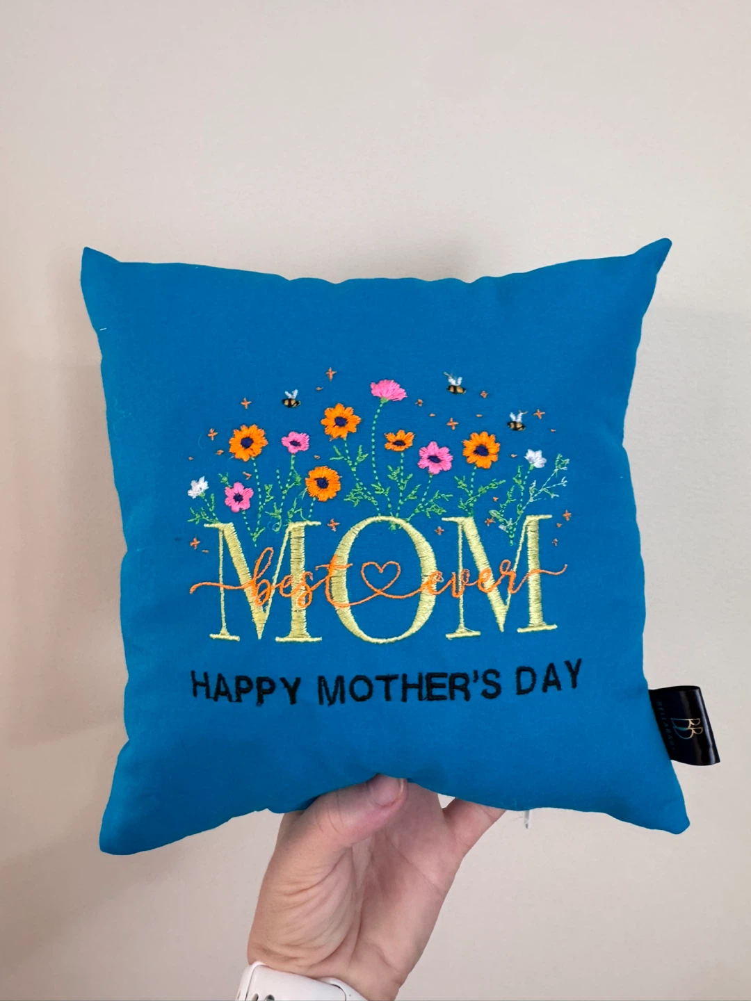 Decorative "Best Mom Ever" Pillow - photo 4