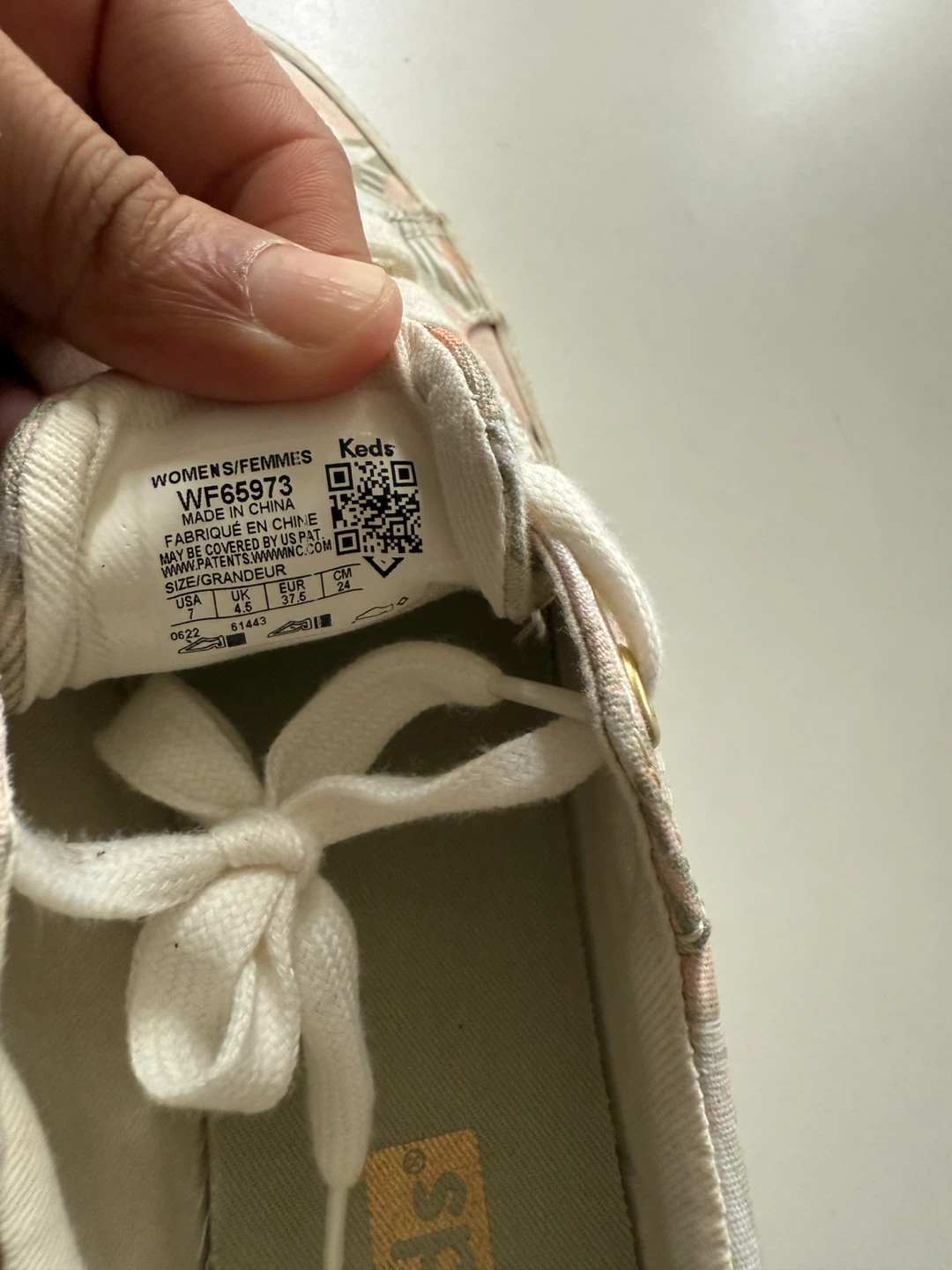Keds Women's Sneakers Size 7 Tropical Print - photo 2