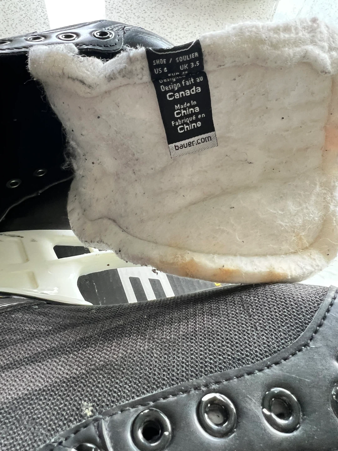 Bauer Supreme Hockey Skates - Size 4 - photo 2