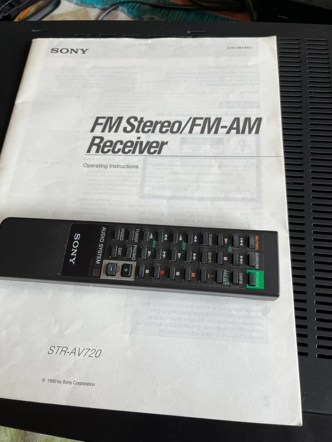Sony STR-AV720 FM Stereo/FM-AM Receiver with Remote - photo 4