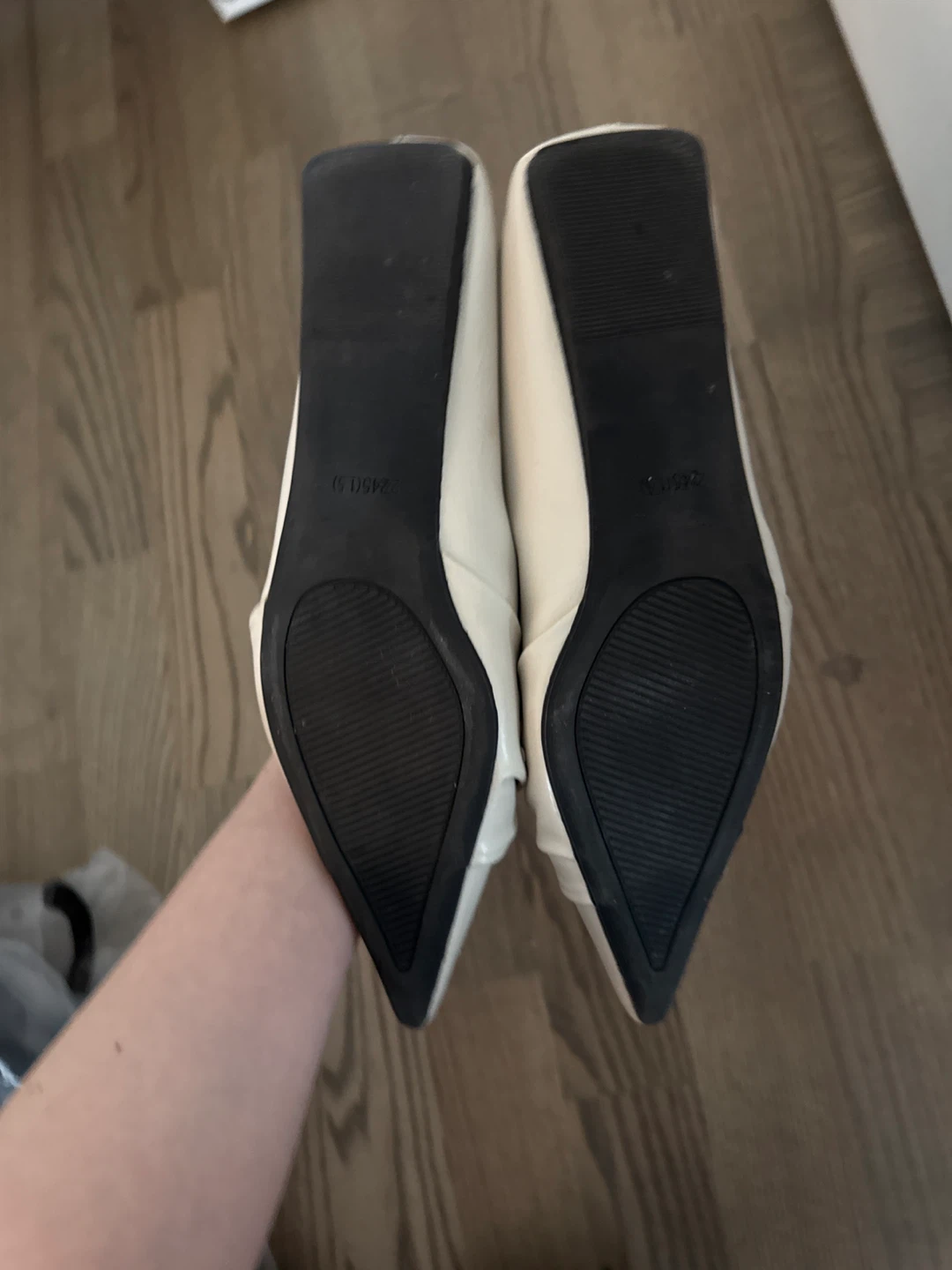 Brand New White Pointed Toe Flats - photo 5