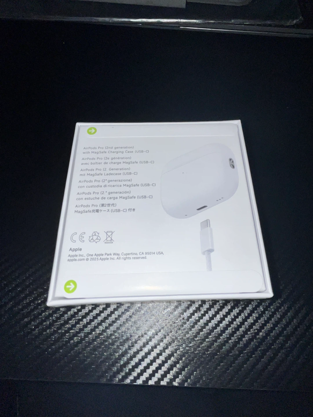 Apple AirPods Pro 2nd generation with MagSafe Charging Case - photo 2