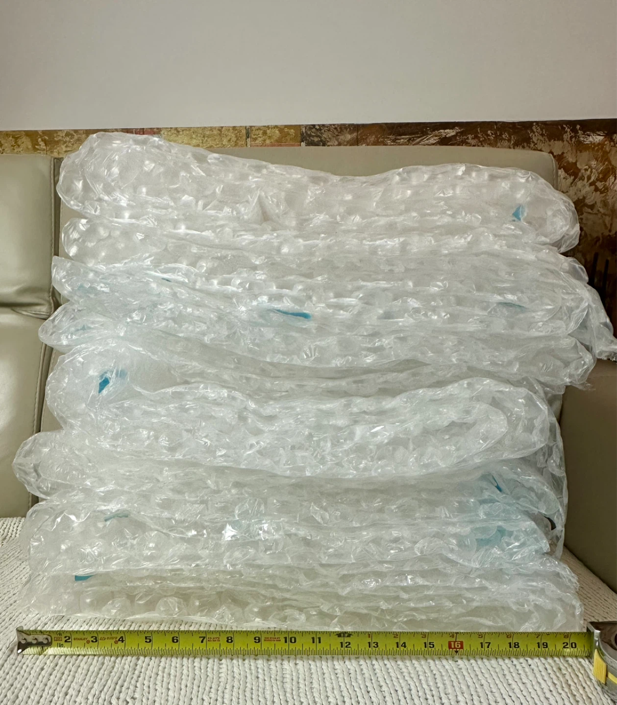 Bubble Plastic Wrap Rolls for Shipping / Packing / Moving - photo 2