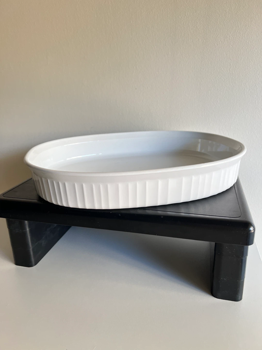 CorningWare 2.5 Litre Oval Casserole Dish White