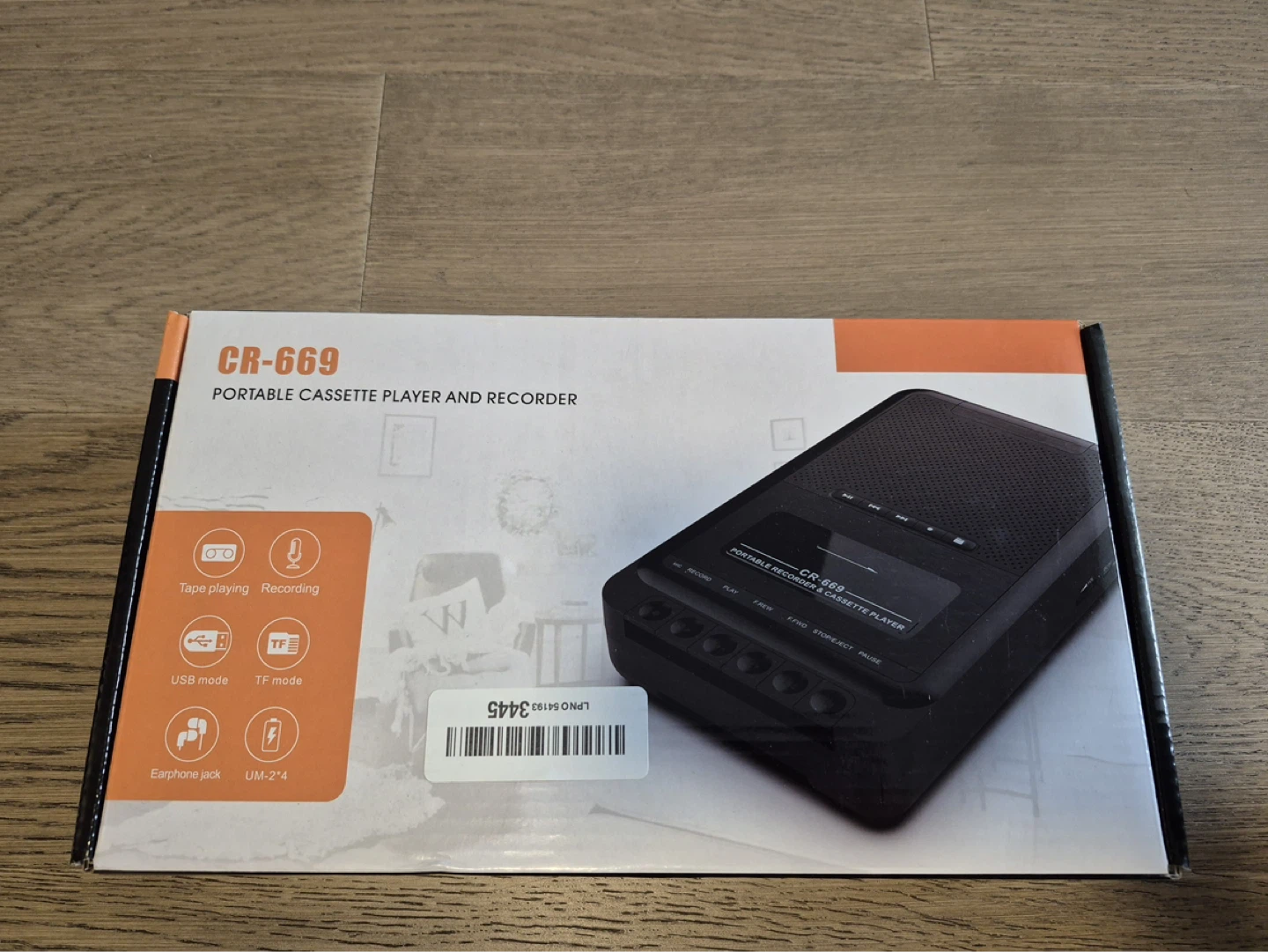 CR-669 Portable Cassette Player and Recorder