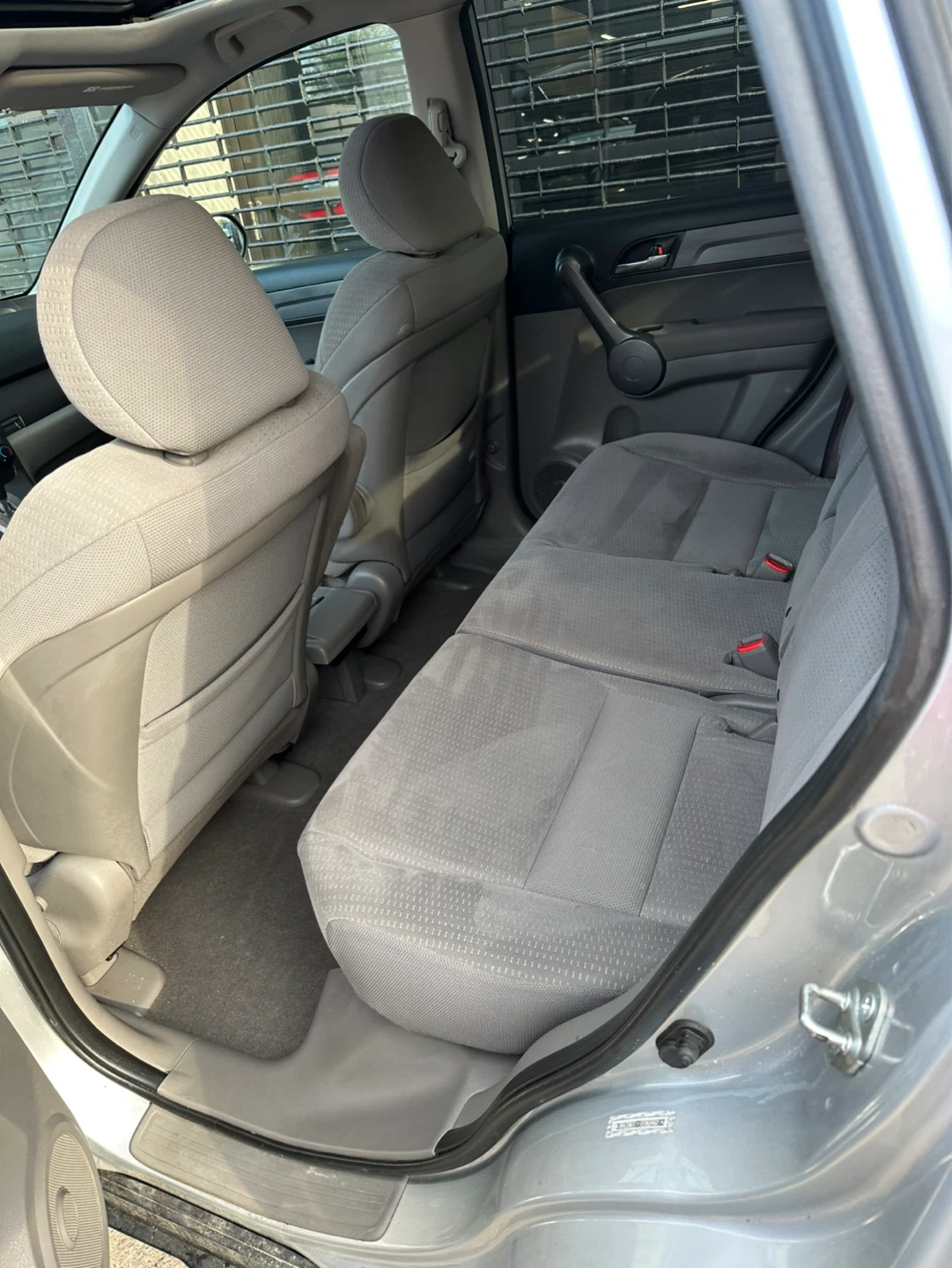 2009 Honda CR-V Silver - photo 2