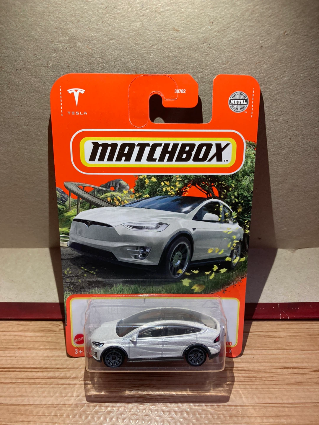 Matchbox / Tesla Model X / White
