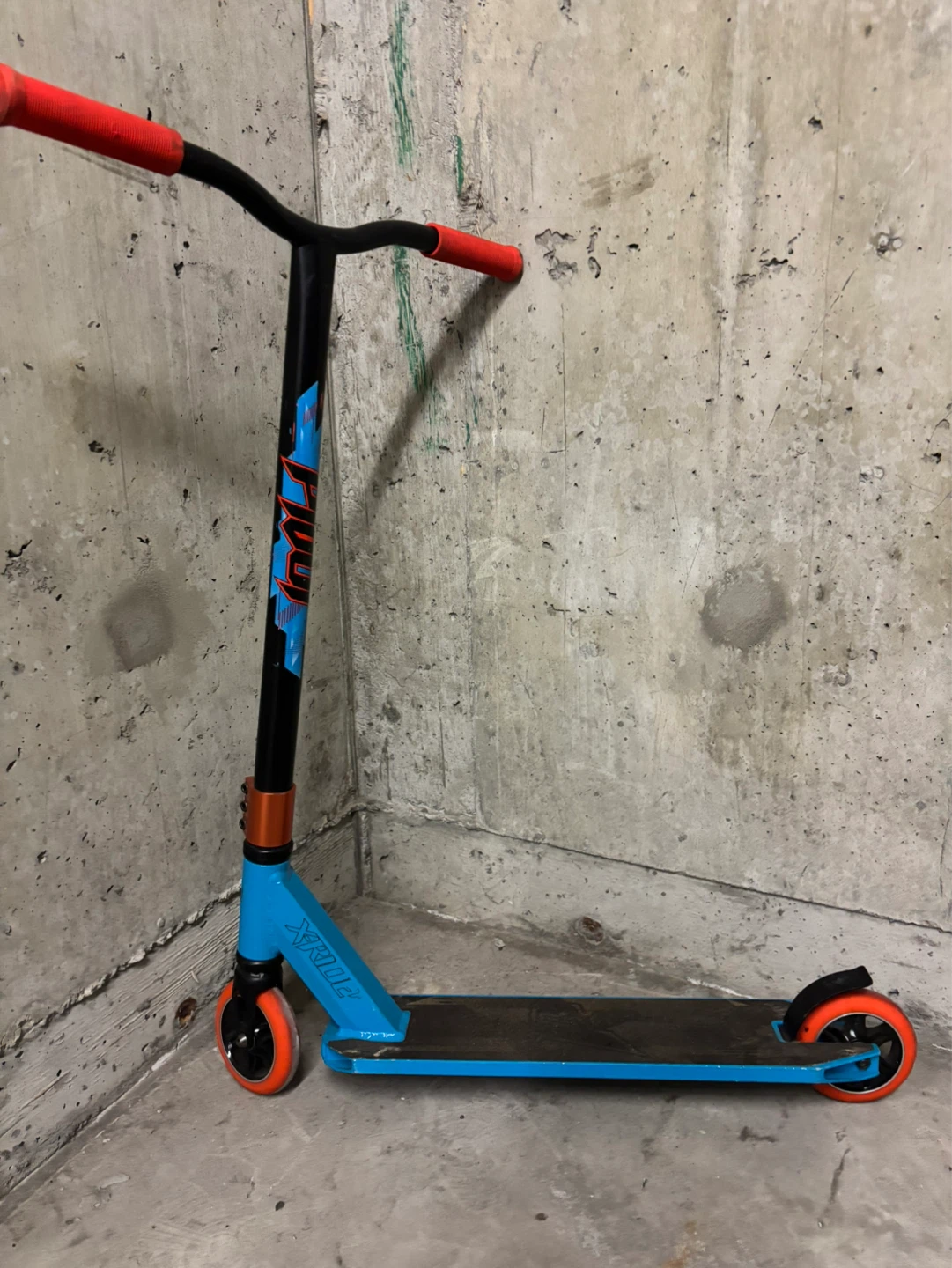 Lucky Scooters Pro Scooter - photo 4
